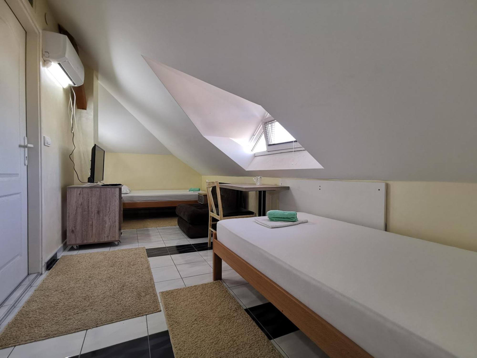 Marex Centar Hotel Jabuka Room photo